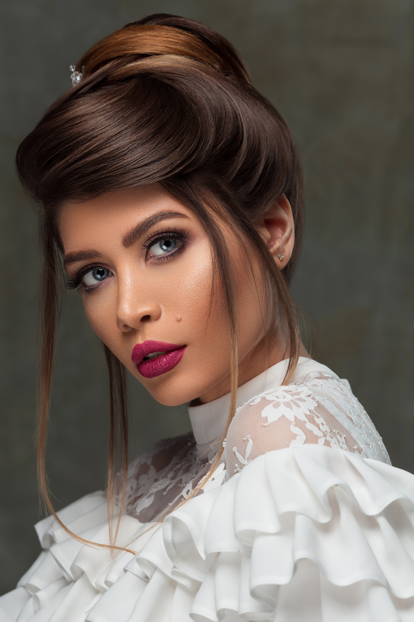 #FashionPhotography #BeautyRetouching #HighEndBeauty #FashionPortrait #LuxuryFashion #BeautyPhotography #RetouchingExcellence #BeautyShot #FlawlessSkin #LuxuryBeauty #TopTierRetouching #FashionModel #ProfessionalRetouching #GlamourPhotography #EditorialPhotography